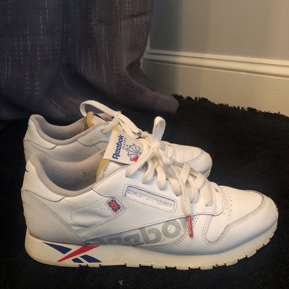 Reebok Sneakers